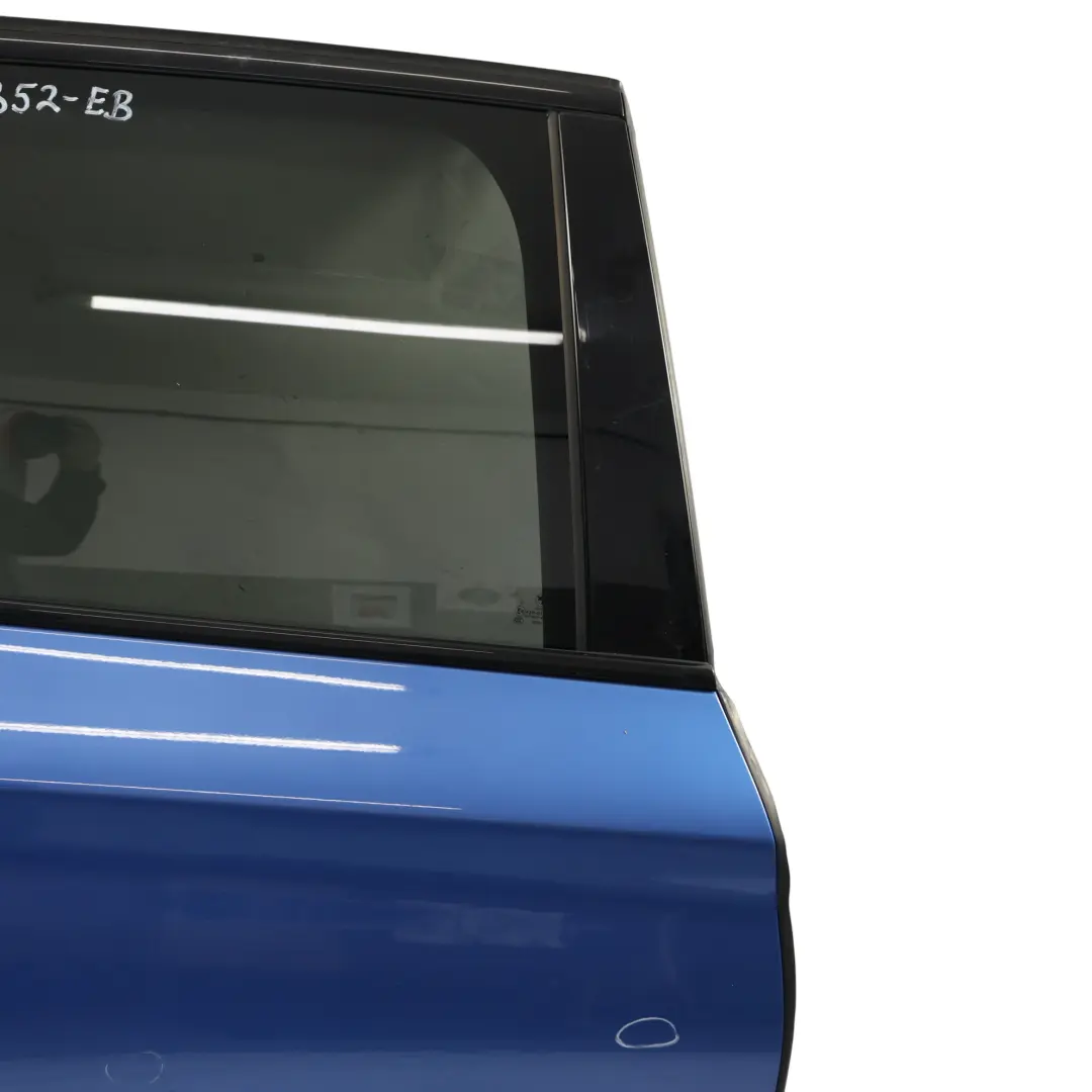 Porta Posteriore Destra Estoril Blu Metallizzato B45 per BMW X1 F48 con numero di parte 7461352 BMW X1 F48 Porta Posteriore Destra Estoril Blu Metallizzato B45 - SKU 7461352-EB - Numero di parte 7461352