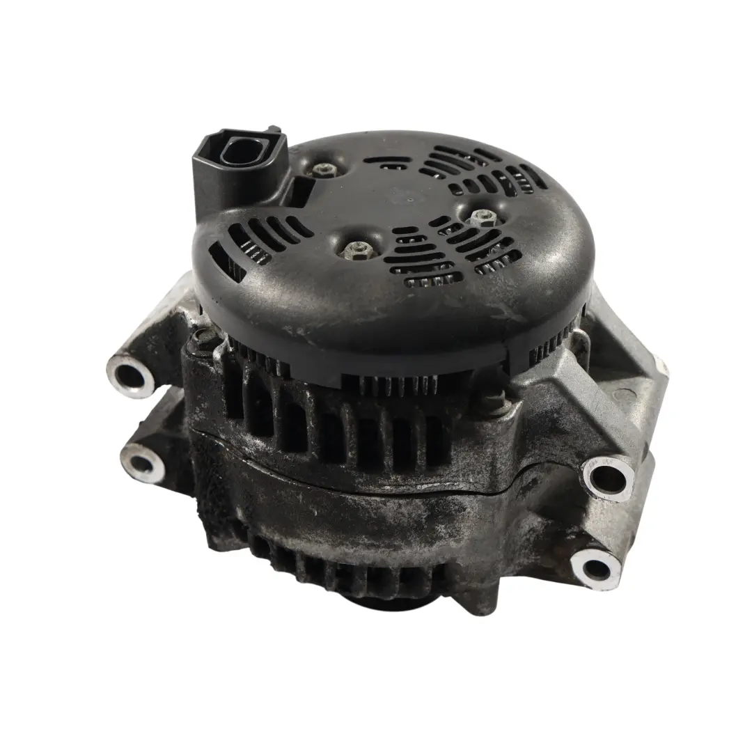 Alternatore Generatore 170A 12V per BMW E82 E90 E91 E92 LCI con numero di parte 7591532 BMW E82 E90 E91 E92 LCI Alternatore Generatore 170A 12V - SKU 7591532 - Numero di parte 7591532