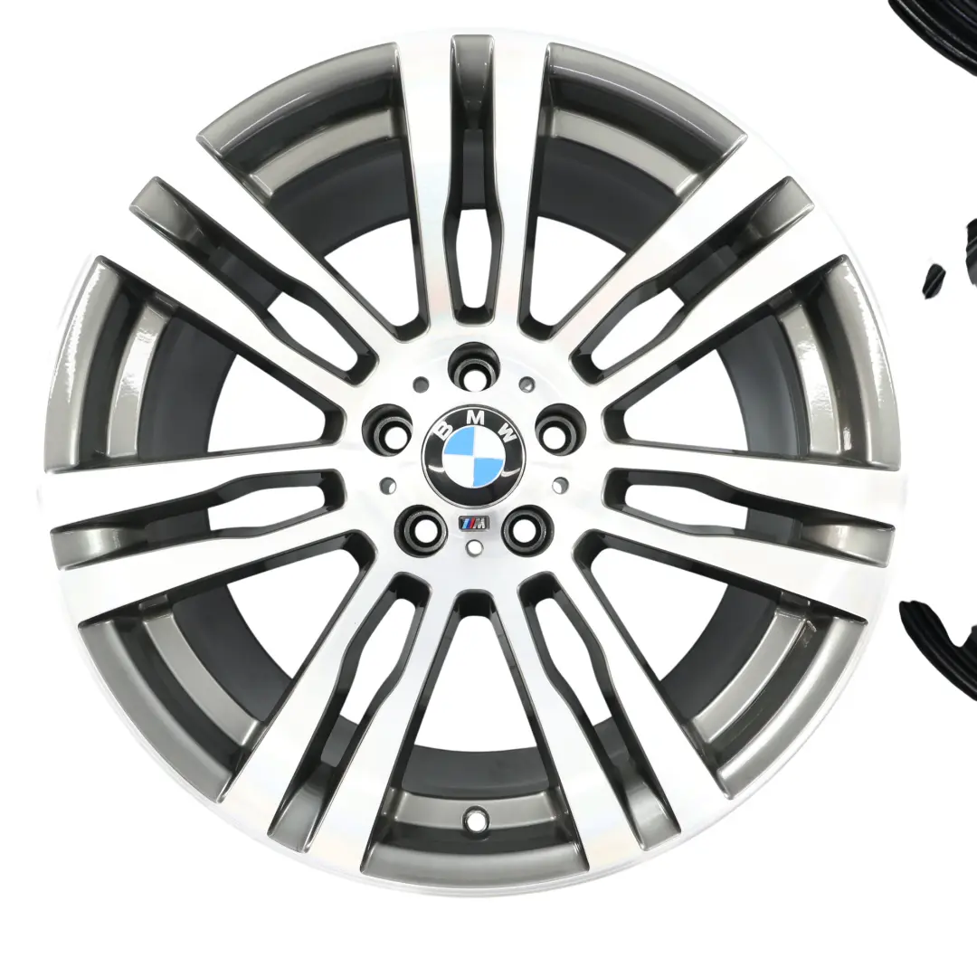 Felga Szara M Double Spoke Przednia 20" 10J ET40 Tylna 11J 7842183 do BMW E70 o numerze 7842183-SET1 BMW E70 Felga Szara M Double Spoke Przednia 20" 10J ET40 Tylna 11J 7842183 - SKU 7842183-SET1 - Numer Części 7842183-SET1