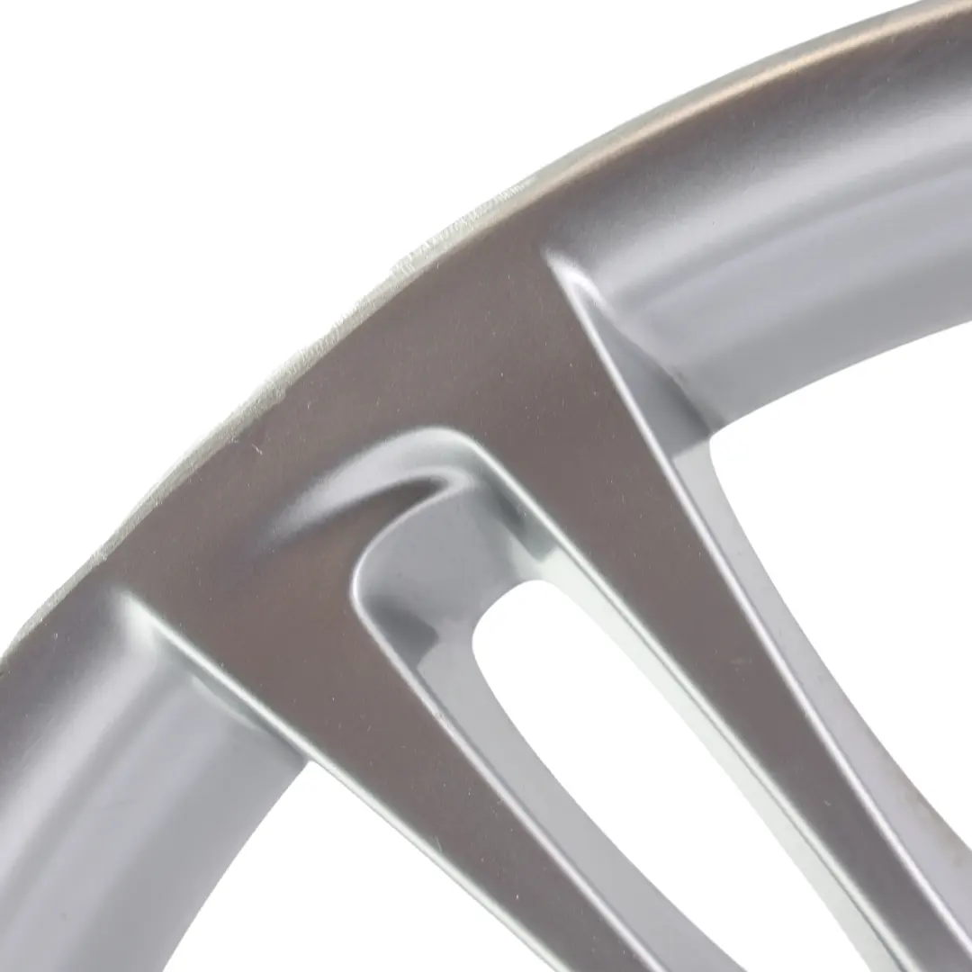 Alloy Rim M Double Spoke 350 8J 18" ET:30 to BMW F10 F11 F12 Silver Wheel with Part number 7842650 BMW F10 F11 F12 Silver Wheel Alloy Rim M Double Spoke 350 8J 18" ET:30 - SKU 7842650-4 - Part number 7842650