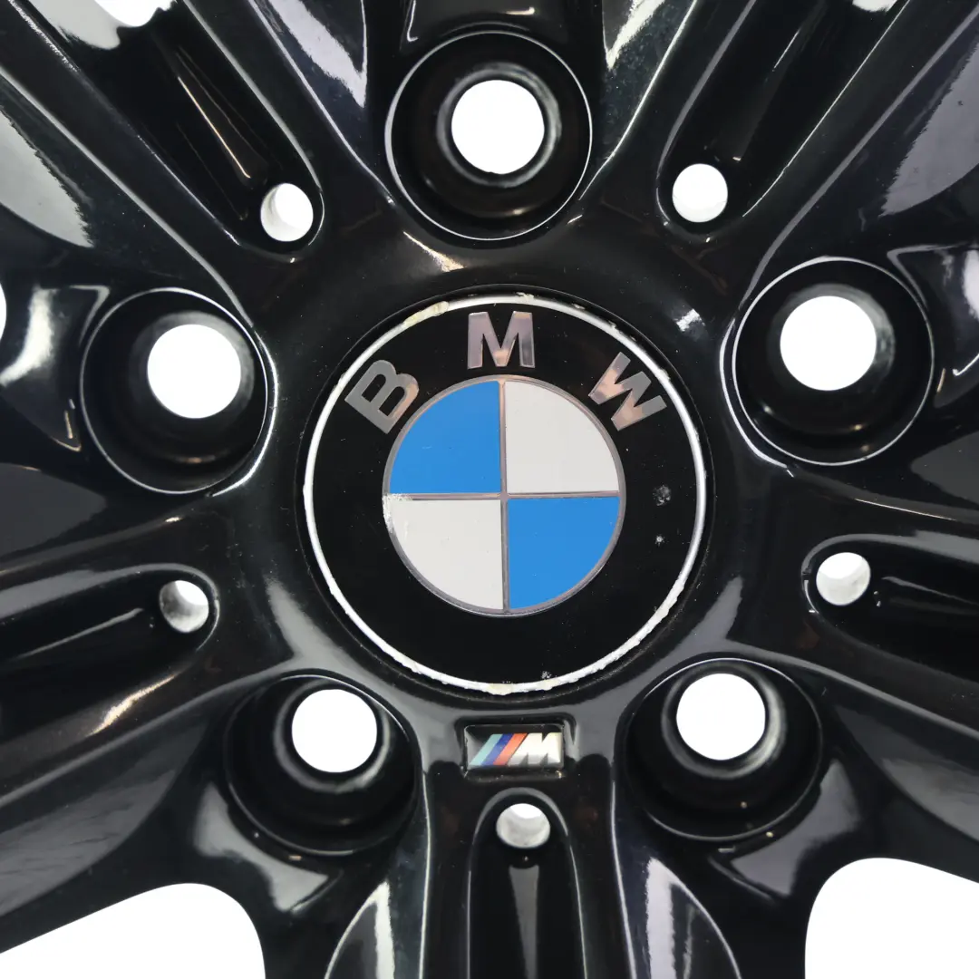 Tylna Czarna Felga Aluminiowa M 18" 8J ET:52 386 do BMW F20 F21 F22 o numerze 7845853 BMW F20 F21 F22 Tylna Czarna Felga Aluminiowa M 18" 8J ET:52 386 - SKU 7845853-5 - Numer Części 7845853