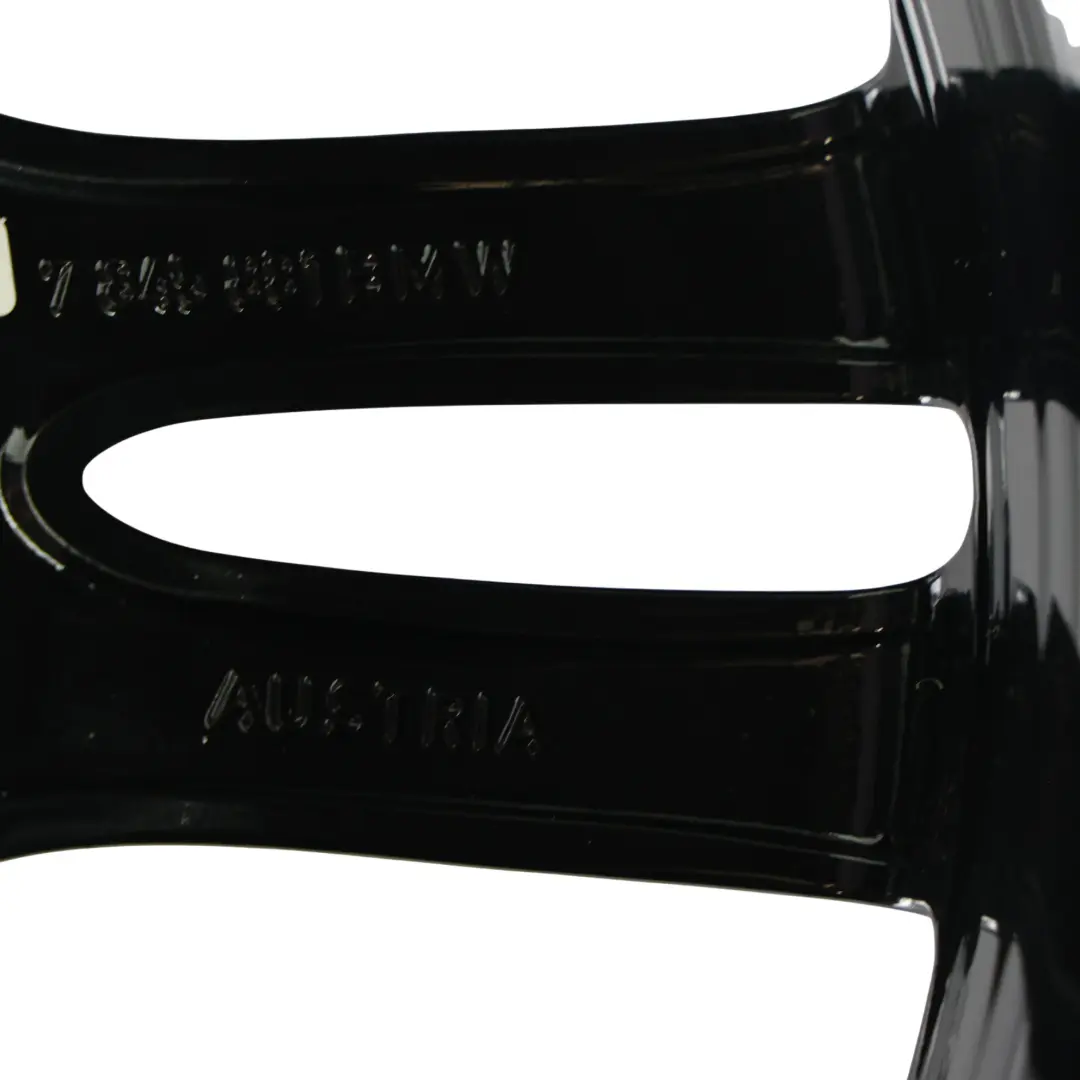 Felga Aluminiowa Czarna 18" 8,5J do BMW F30 F31 o numerze 7845881 BMW F30 F31 Felga Aluminiowa Czarna 18" 8,5J - SKU 7845881-8 - Numer Części 7845881