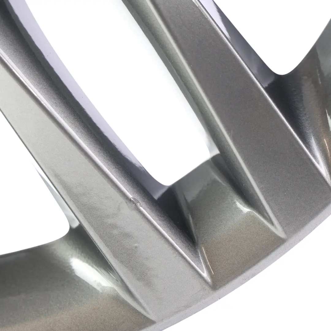 Cerchio in lega Ferricgrey 18" 7,5J ET:45 M Doppie razze 461 per BMW 1 F20 F21 F22 con numero di parte 7852489 BMW 1 F20 F21 F22 Cerchio in lega Ferricgrey 18" 7,5J ET:45 M Doppie razze 461 - SKU 7852489-1 - Numero di parte 7852489