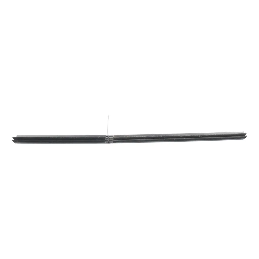 Mk2 Lewa Przednia Wewnętrzna Uszczelka Szyby do Volkswagen Crafter o numerze 7C0837471A Volkswagen Crafter Mk2 Lewa Przednia Wewnętrzna Uszczelka Szyby - SKU 7C0837471A - Numer Części 7C0837471A