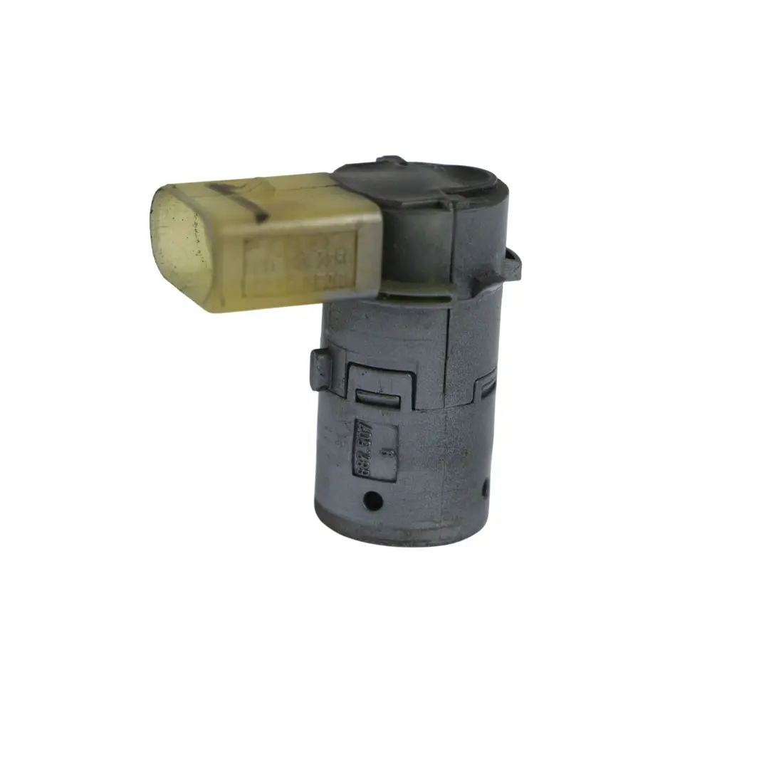 Einparkhilfe PDC Avus Silber Perleffekt Y7J für Audi A4 B7 mit Teilenummer 7E0919275C Audi A4 B7 Einparkhilfe PDC Avus Silber Perleffekt Y7J - SKU 7E0919275C-AVS - Teilenummer 7E0919275C