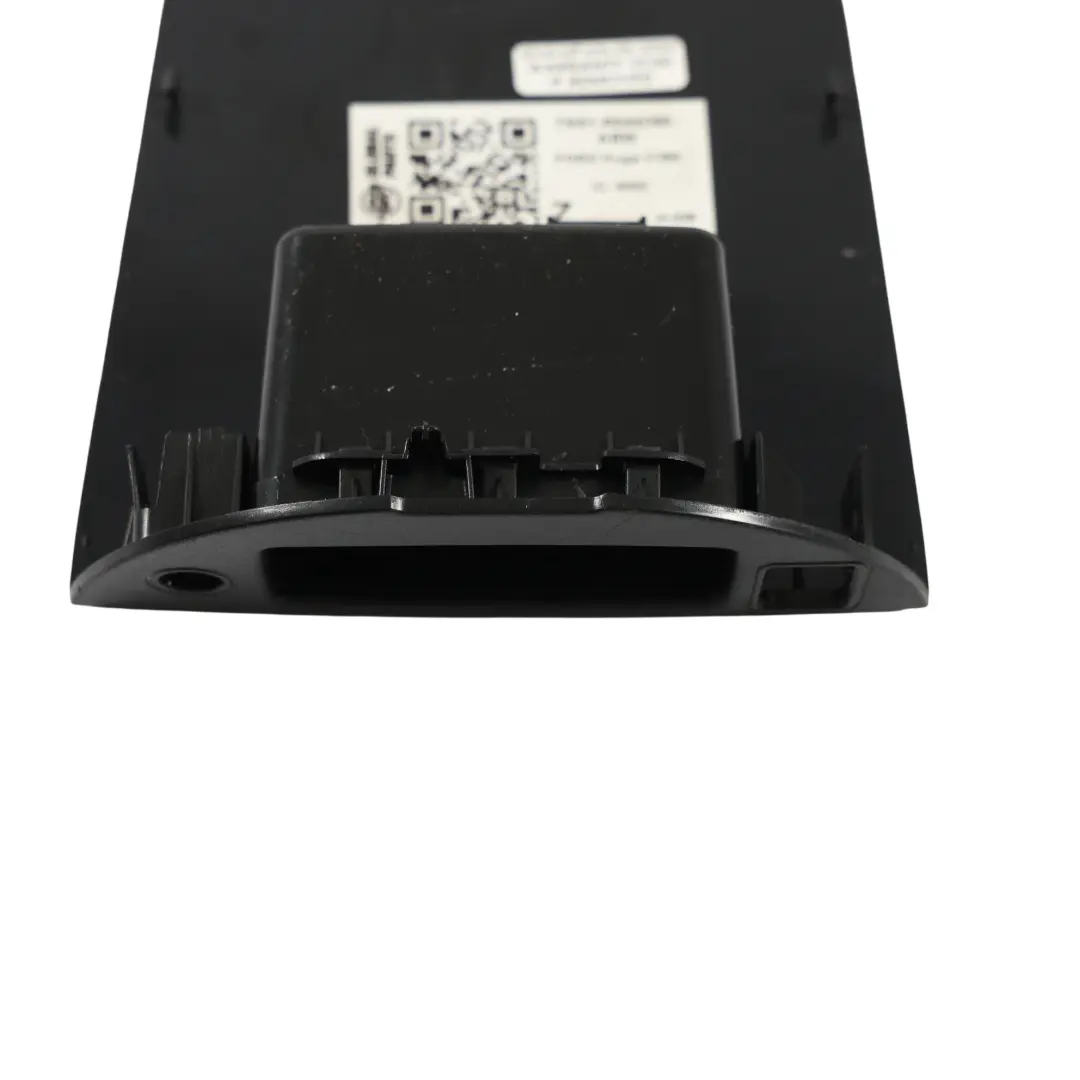 MK1 C-Max MK1 Mittelkonsole AUX Eingang Blende für Ford Kuga mit Teilenummer 7M51-R044D90-ABW Ford Kuga MK1 C-Max MK1 Mittelkonsole AUX Eingang Blende - SKU 7M51-R044D90-ABW - Teilenummer 7M51-R044D90-ABW