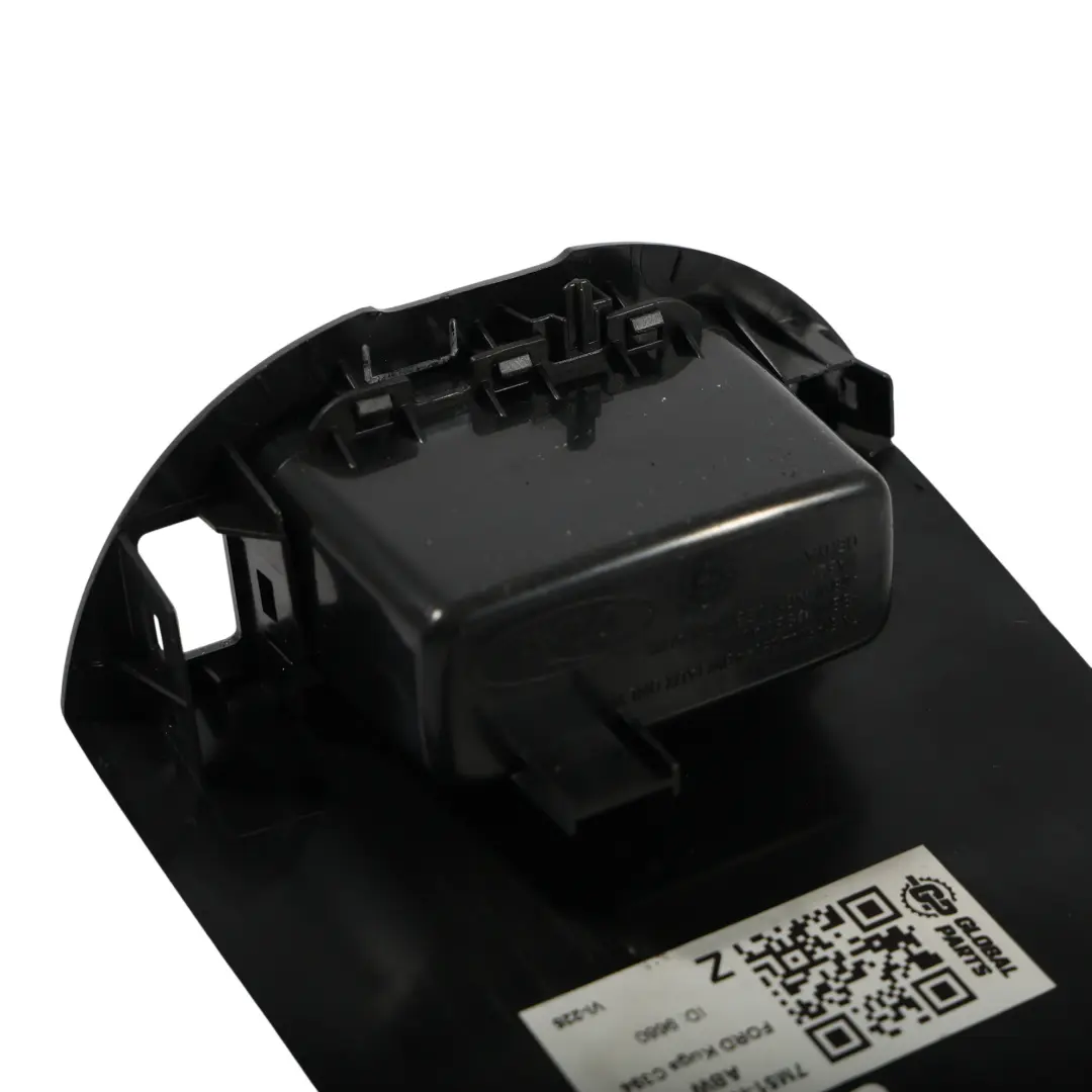 MK1 C-Max MK1 Mittelkonsole AUX Eingang Blende für Ford Kuga mit Teilenummer 7M51-R044D90-ABW Ford Kuga MK1 C-Max MK1 Mittelkonsole AUX Eingang Blende - SKU 7M51-R044D90-ABW - Teilenummer 7M51-R044D90-ABW