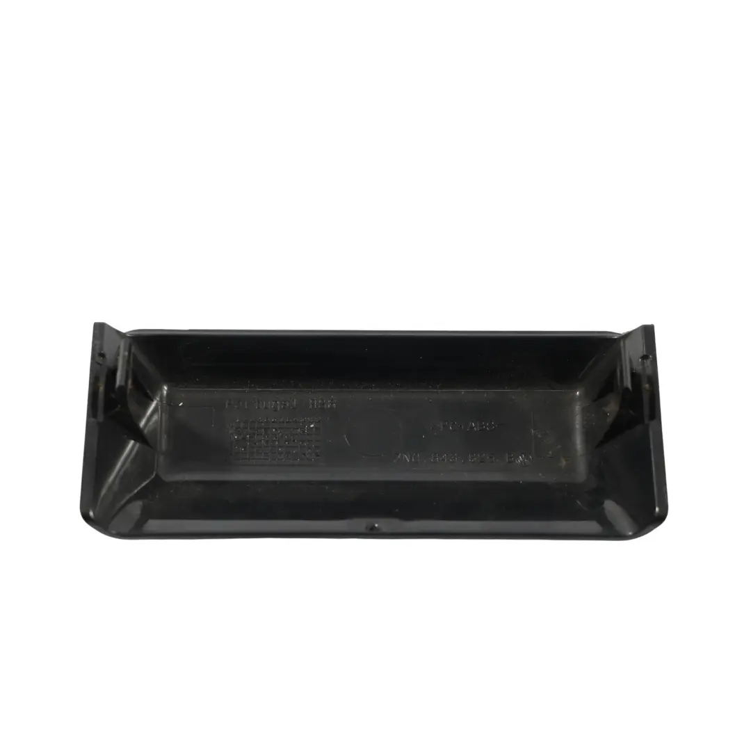 7N VW Sharan MK2 Führungsrolle Abdeckung Hinten Rechts für Seat Alhambra mit Teilenummer 7N0843825B Seat Alhambra 7N VW Sharan MK2 Führungsrolle Abdeckung Hinten Rechts - SKU 7N0843825B - Teilenummer 7N0843825B