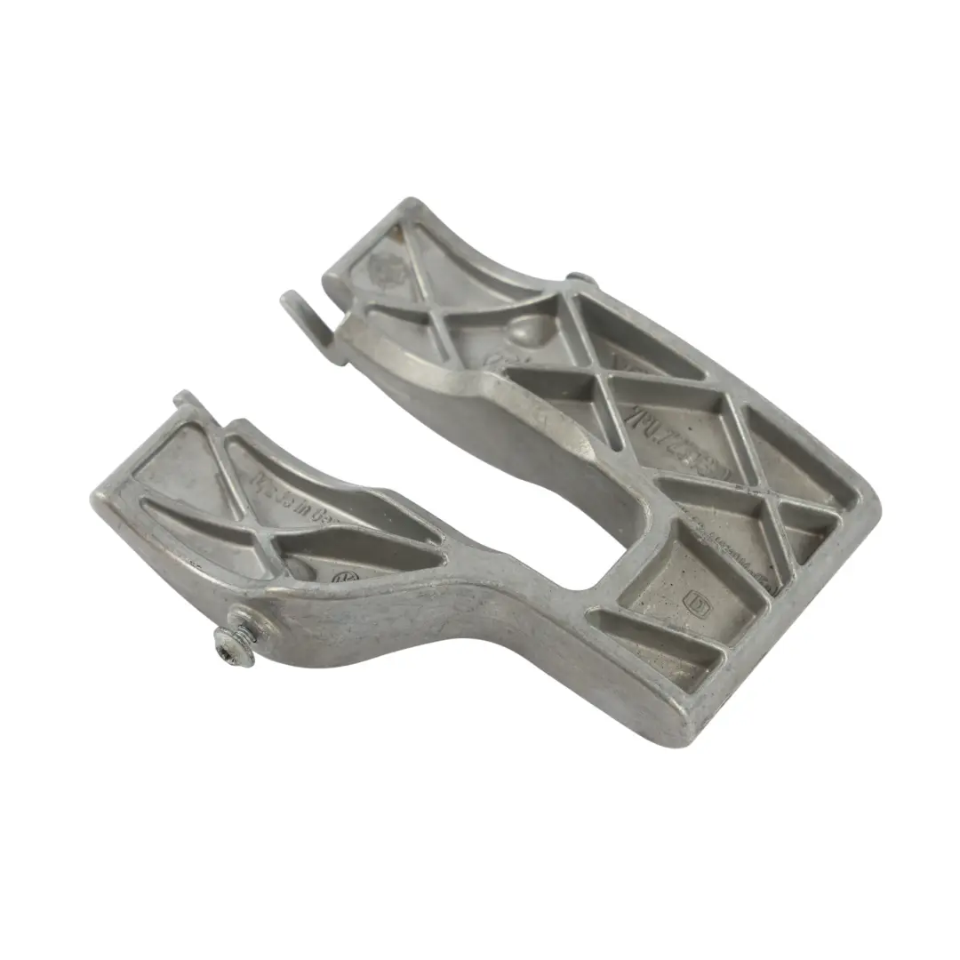 Porsche Cayenne Turbo 92a Brake Pedal Carrier Support Fastening Screw - SKU RHD-7P0723130 - Part number 7P0723130