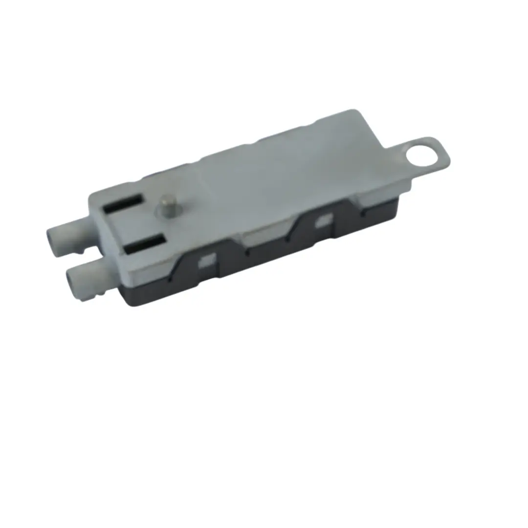 Porsche Cayenne 92A Amplificatore Antenna Laterale Destro - SKU 7P5035225F - Numero di parte 7P5035225F