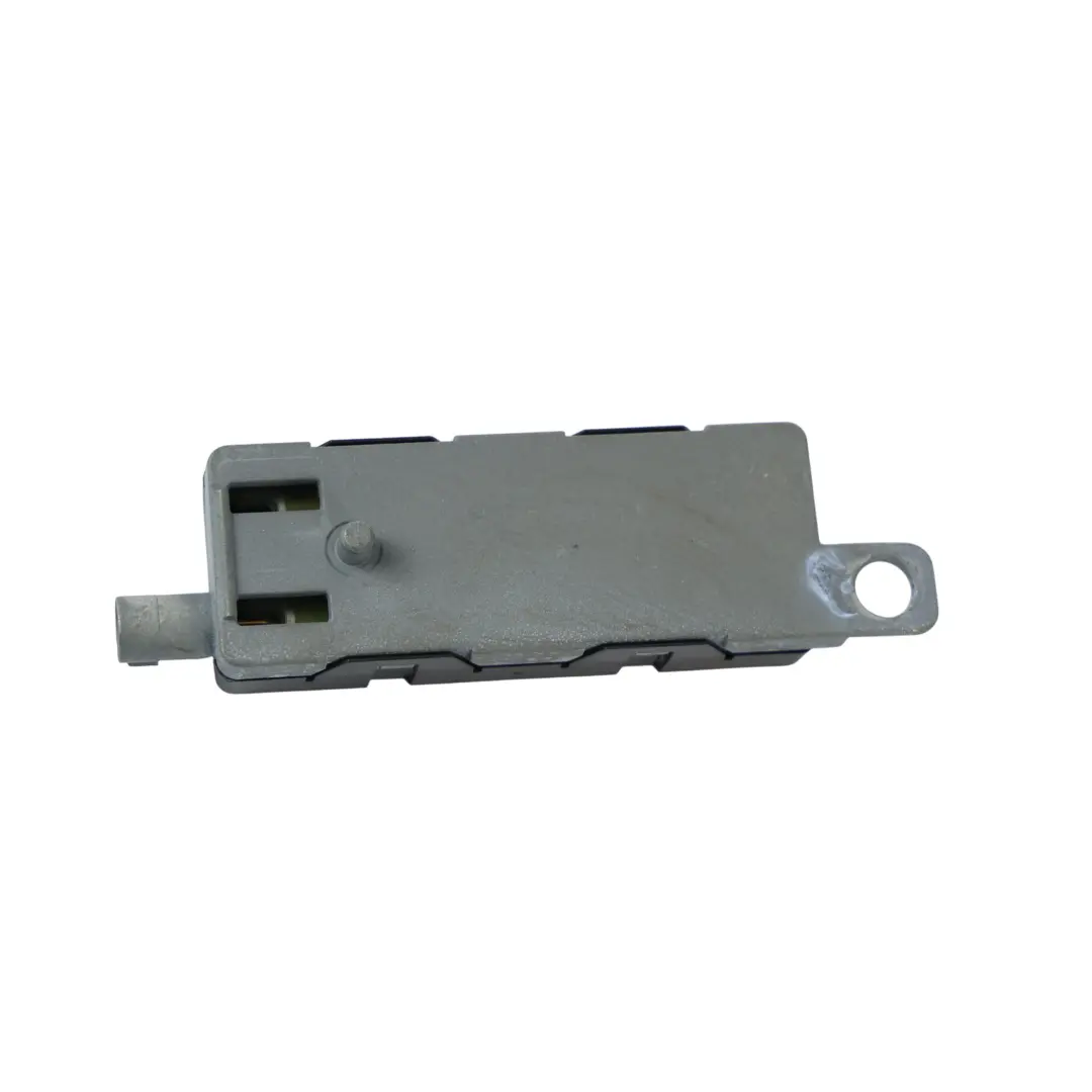 Antennen Verstärker Modul für Porsche Cayenne 92A mit Teilenummer 7P5035225G Porsche Cayenne 92A Antennen Verstärker Modul - SKU 7P5035225G - Teilenummer 7P5035225G