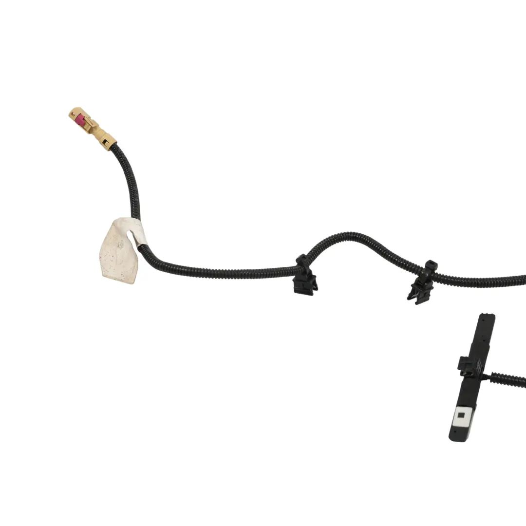 Antenne Téléphone VTS Suivi pour Porsche Cayenne S 92A à propos du numéro de pièce 7P5035502 Porsche Cayenne S 92A Antenne Téléphone VTS Suivi - SKU 7P5035502 - Numéro de pièce 7P5035502