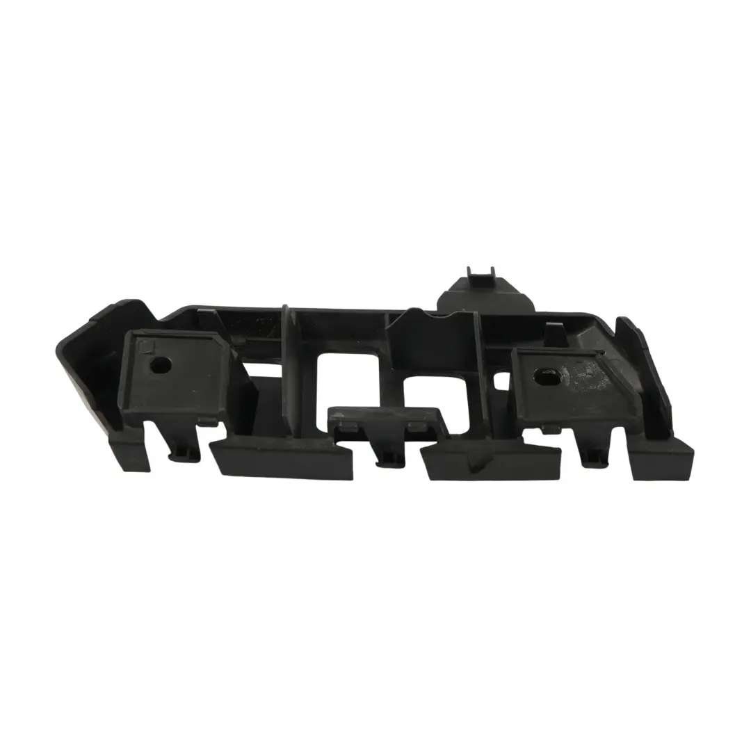 Soporte Guía Paragolpes Trasero Derecho para Porsche Cayenne 92A con número de pieza 7P5807484 Porsche Cayenne 92A Soporte Guía Paragolpes Trasero Derecho - SKU 7P5807484 - Número de pieza 7P5807484