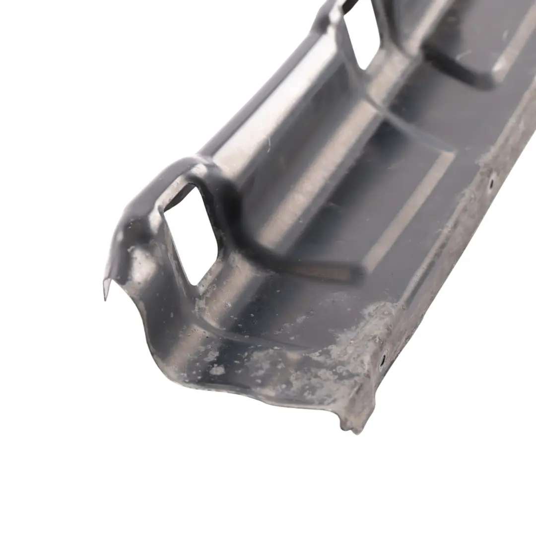 Bumper Bracket Support Mount Centre Middle to Porsche Cayenne 92A Rear with Part number 7P5807587 Porsche Cayenne 92A Rear Bumper Bracket Support Mount Centre Middle - SKU 7P5807587 - Part number 7P5807587