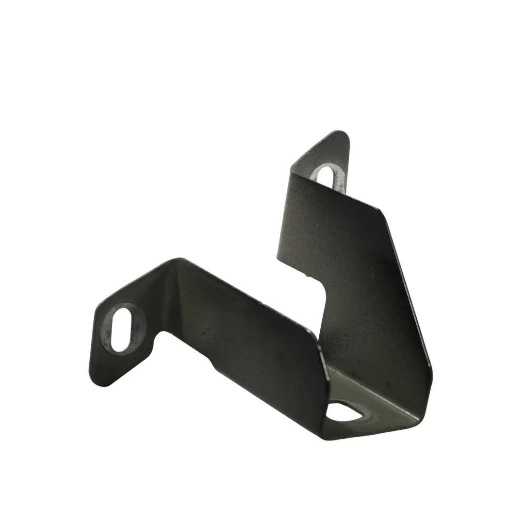 Support Fixation Aile Avant Gauche pour Porsche Cayenne 92A à propos du numéro de pièce 7P5821161 Porsche Cayenne 92A Support Fixation Aile Avant Gauche - SKU 7P5821161 - Numéro de pièce 7P5821161