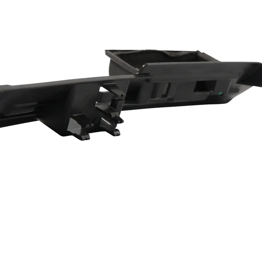 Porsche Cayenne 92A Heckklappen Griff Verkleidung Abdeckung - SKU 7P5827129A - Teilenummer 7P5827129A