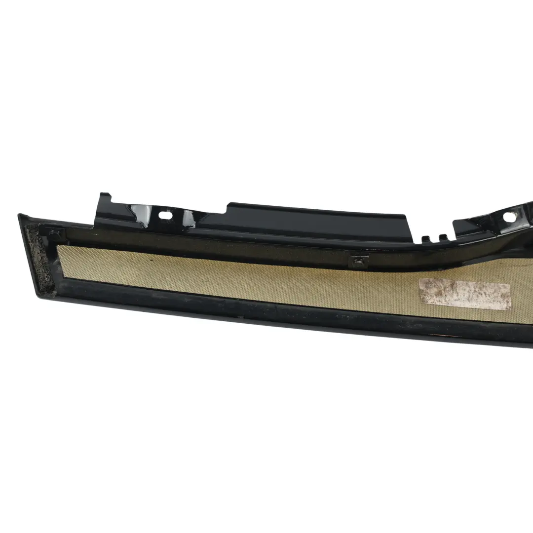 Garniture Couvre Vitre Arrière Pilier C Gauche pour Porsche Cayenne 92A à propos du numéro de pièce 7P5853589 Porsche Cayenne 92A Garniture Couvre Vitre Arrière Pilier C Gauche - SKU 7P5853589 - Numéro de pièce 7P5853589
