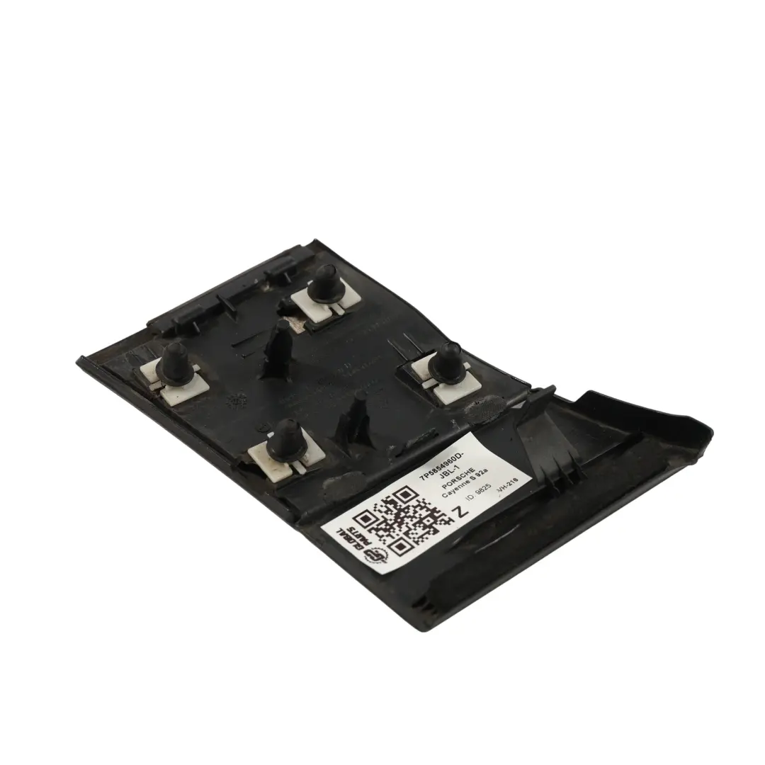 Moldura Lateral Guardabarros Delantero Derecho Negro para Porsche Cayenne 92A con número de pieza 7P5854960D-JBL Porsche Cayenne 92A Moldura Lateral Guardabarros Delantero Derecho Negro - SKU 7P5854960D-JBL-1 - Número de pieza 7P5854960D-JBL