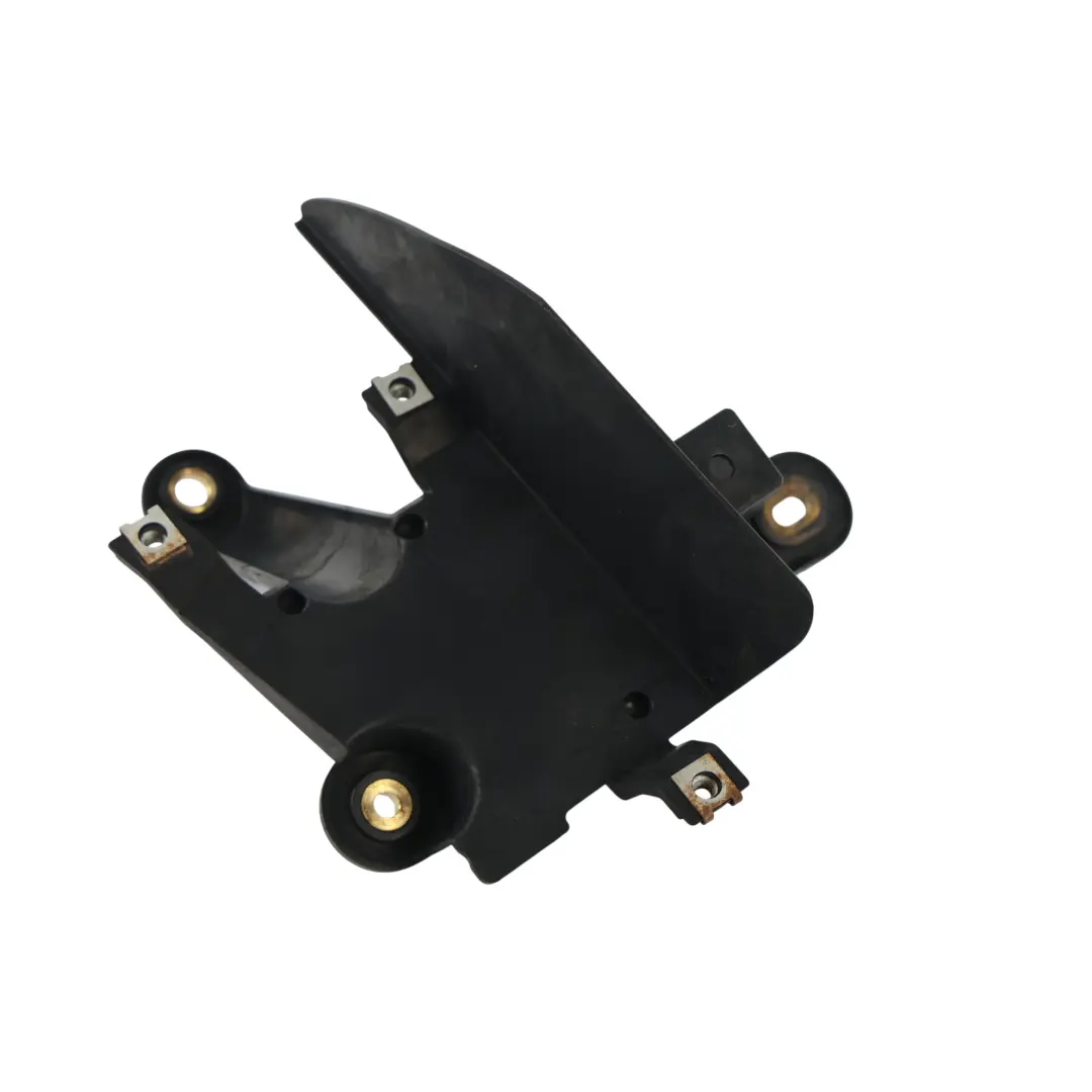 Soporte Montaje Paragolpes Trasero Derecho para Porsche Cayenne 92A con número de pieza 7P5907456C Porsche Cayenne 92A Soporte Montaje Paragolpes Trasero Derecho - SKU 7P5907456C - Número de pieza 7P5907456C