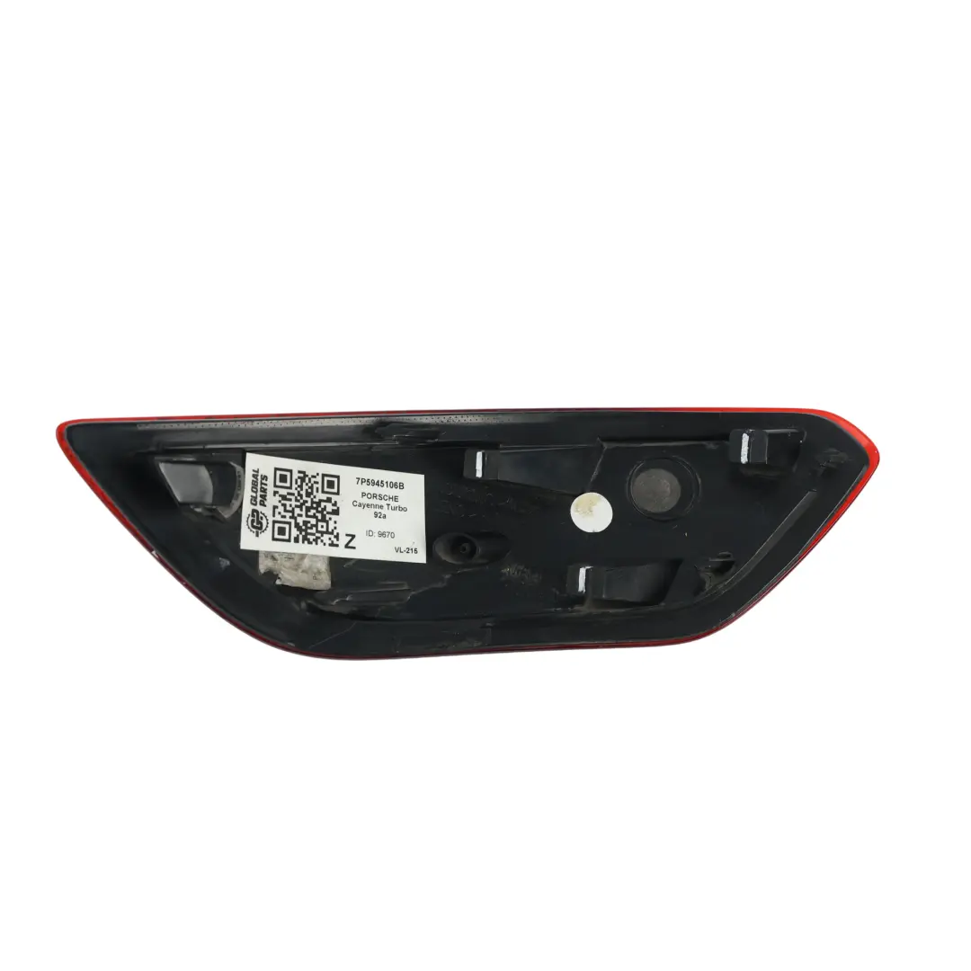 Porsche Cayenne 92A Stoßstange Reflektor Zierleiste Rechts - SKU 7P5945106B - Teilenummer 7P5945106B