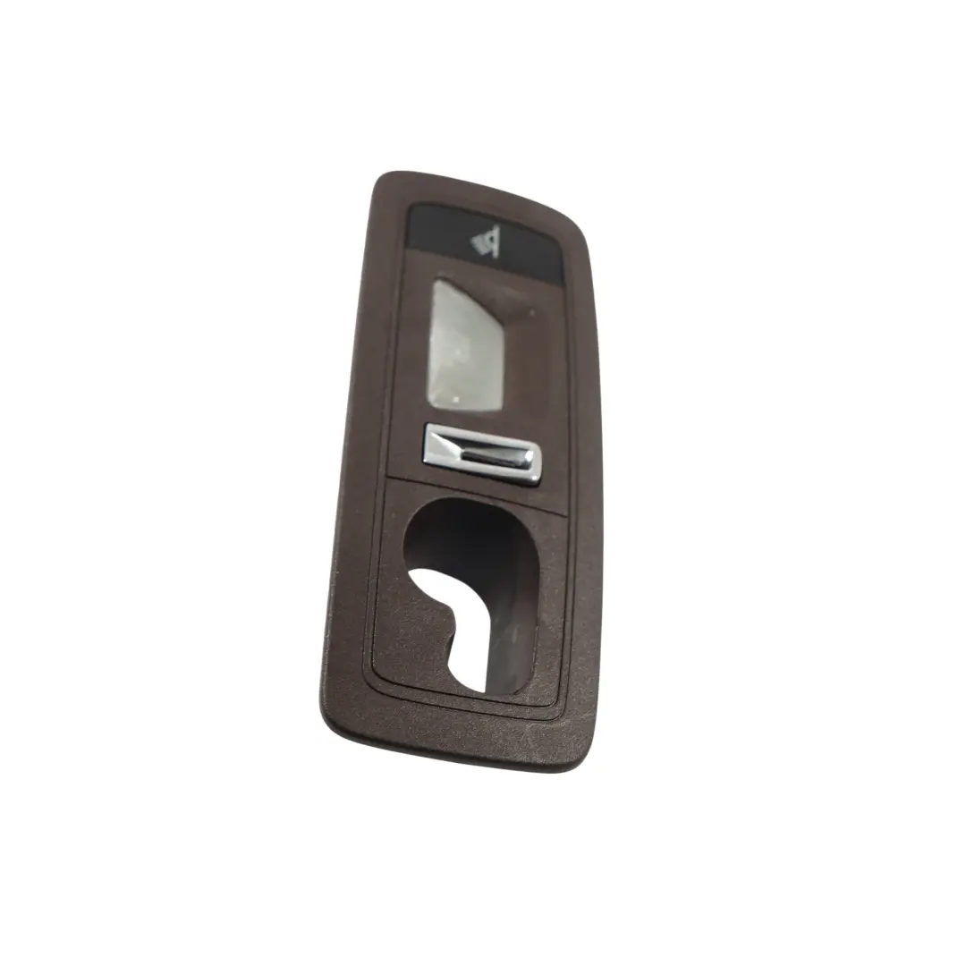 Lampe Lecture Intérieur Arrière Marron Gauche pour Porsche Cayenne 92A à propos du numéro de pièce 7P5947291B Porsche Cayenne 92A Lampe Lecture Intérieur Arrière Marron Gauche - SKU 7P5947291B - Numéro de pièce 7P5947291B