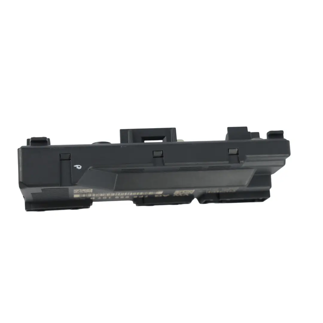 Módulo Control Portón Eléctrico para Porsche Cayenne Turbo 92a con número de pieza 7P5959107B Porsche Cayenne Turbo 92a Módulo Control Portón Eléctrico - SKU 7P5959107B - Número de pieza 7P5959107B
