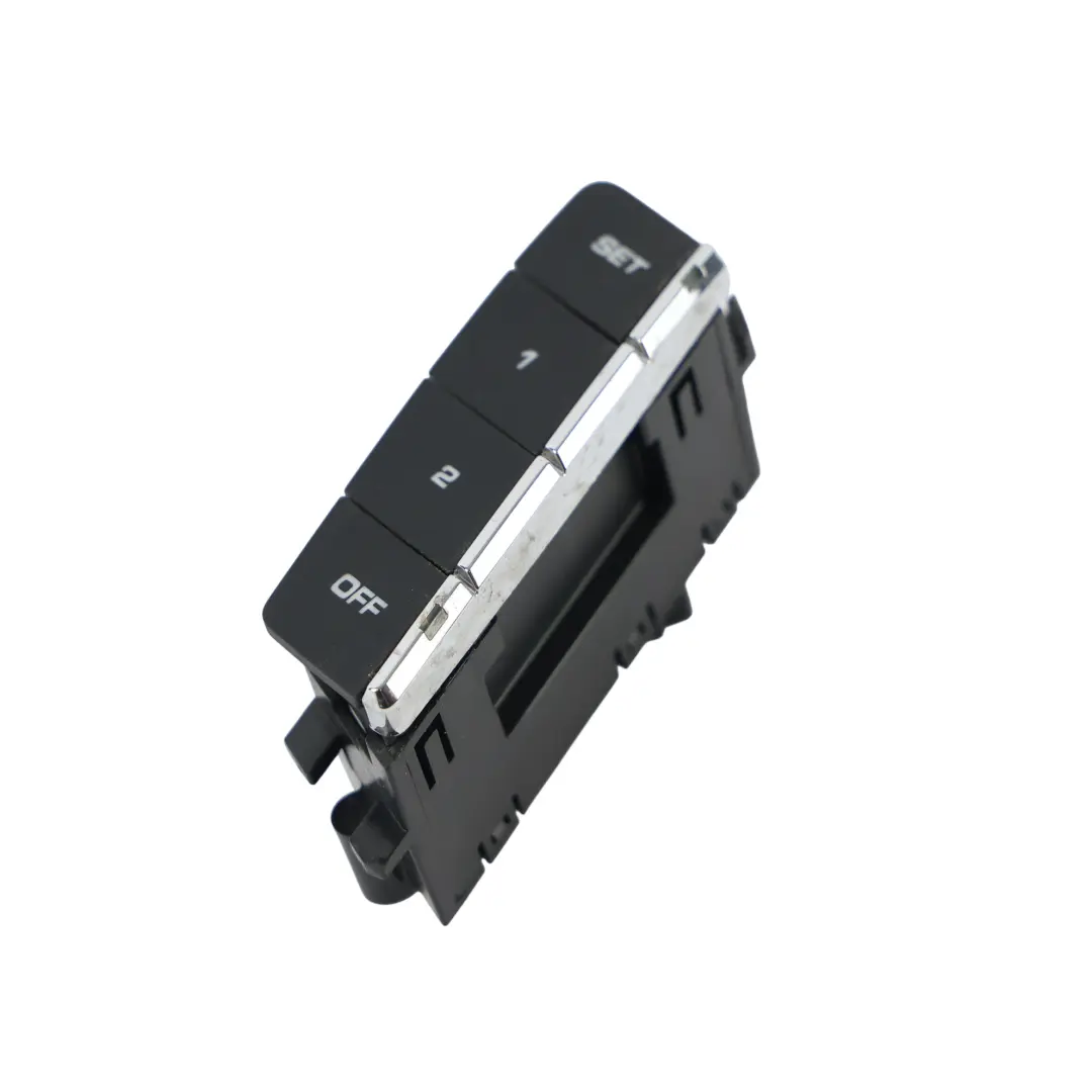 Interruttore Memory Sedile Anteriore Destro per Porsche Cayenne 92a con numero di parte 7P5959561A Porsche Cayenne 92a Interruttore Memory Sedile Anteriore Destro - SKU 7P5959561A - Numero di parte 7P5959561A