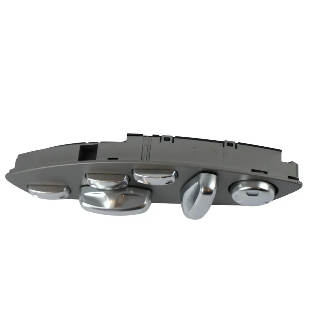 Porsche Cayenne 92A Interruptores Control Asiento Delantero Izquierdo - SKU 7PP959747Q - Número de pieza 7PP959747Q