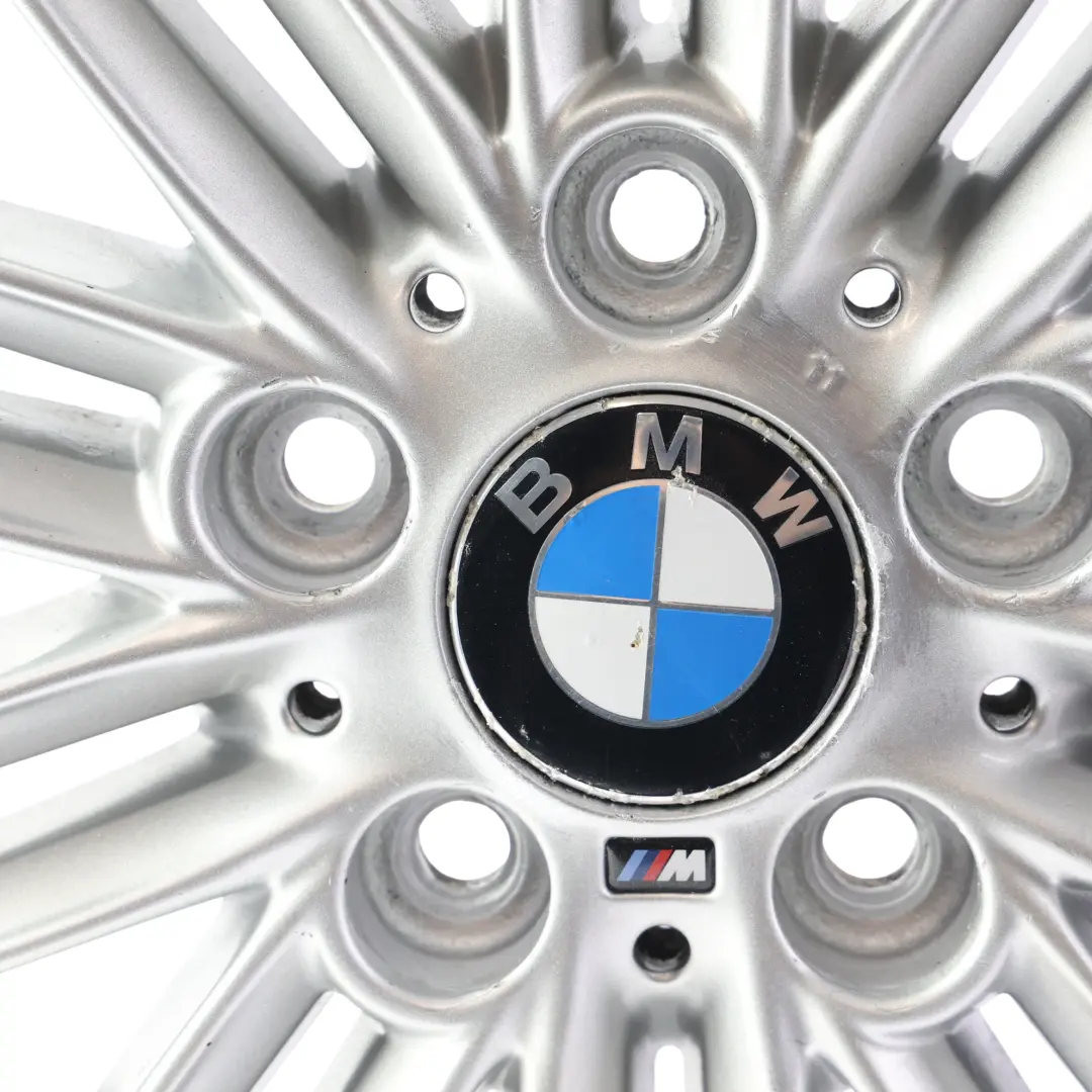 Llanta de Aleacion Plata 17 "7J ET:47 M Doble Radio 207 para BMW E81 E82 E87 E88 con número de pieza 8036937 BMW E81 E82 E87 E88 Llanta de Aleacion Plata 17 "7J ET:47 M Doble Radio 207 - SKU 8036937-6 - Número de pieza 8036937