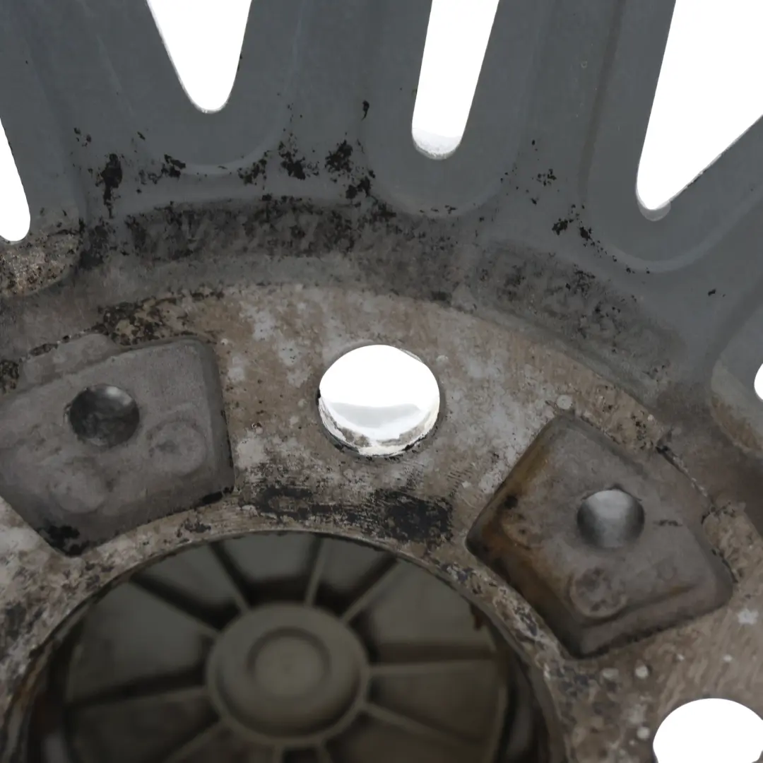 Felge BMW E81 E82 E87 E88 Hinten Alu 17" 7,5J ET:47 für mit Teilenummer 8036938 Felge BMW E81 E82 E87 E88 Hinten Alu 17" 7,5J ET:47 - SKU 8036938-5 - Teilenummer 8036938