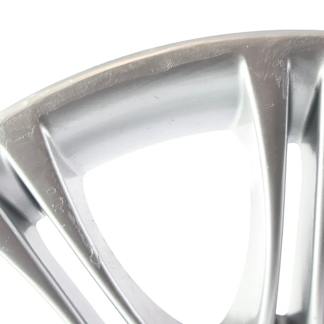 Felga Aluminiowa M Pakiet 18" 8J do BMW E60 o numerze 8036947 BMW E60 Felga Aluminiowa M Pakiet 18" 8J - SKU 8036947-1 - Numer Części 8036947
