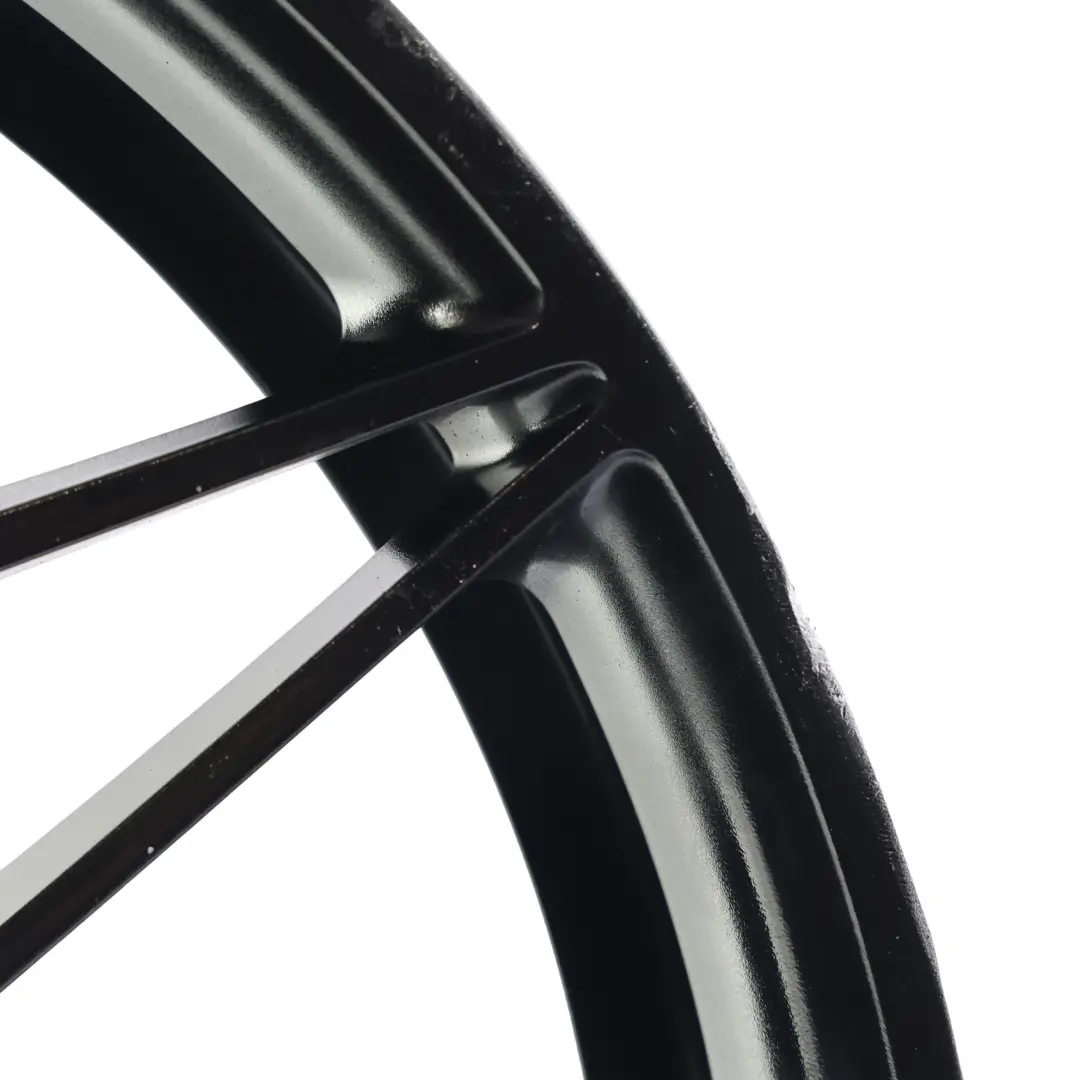 Rim 20" 10J ET:40 M Star Spoke 666M to BMW F80 M3 F82 F83 M4 Rear Wheel with Part number 8090193 BMW F80 M3 F82 F83 M4 Rear Wheel Rim 20" 10J ET:40 M Star Spoke 666M - SKU 8090193-5 - Part number 8090193