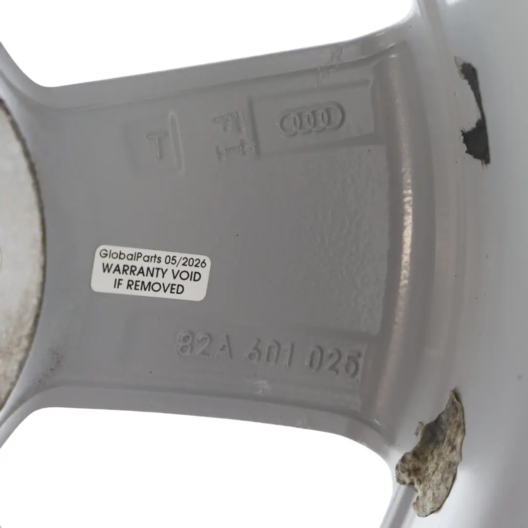Audi A1 GB Jante Alliage Argent 15" 6J ET:37 5/100 - SKU 82A601025-4 - Numéro de pièce 82A601025
