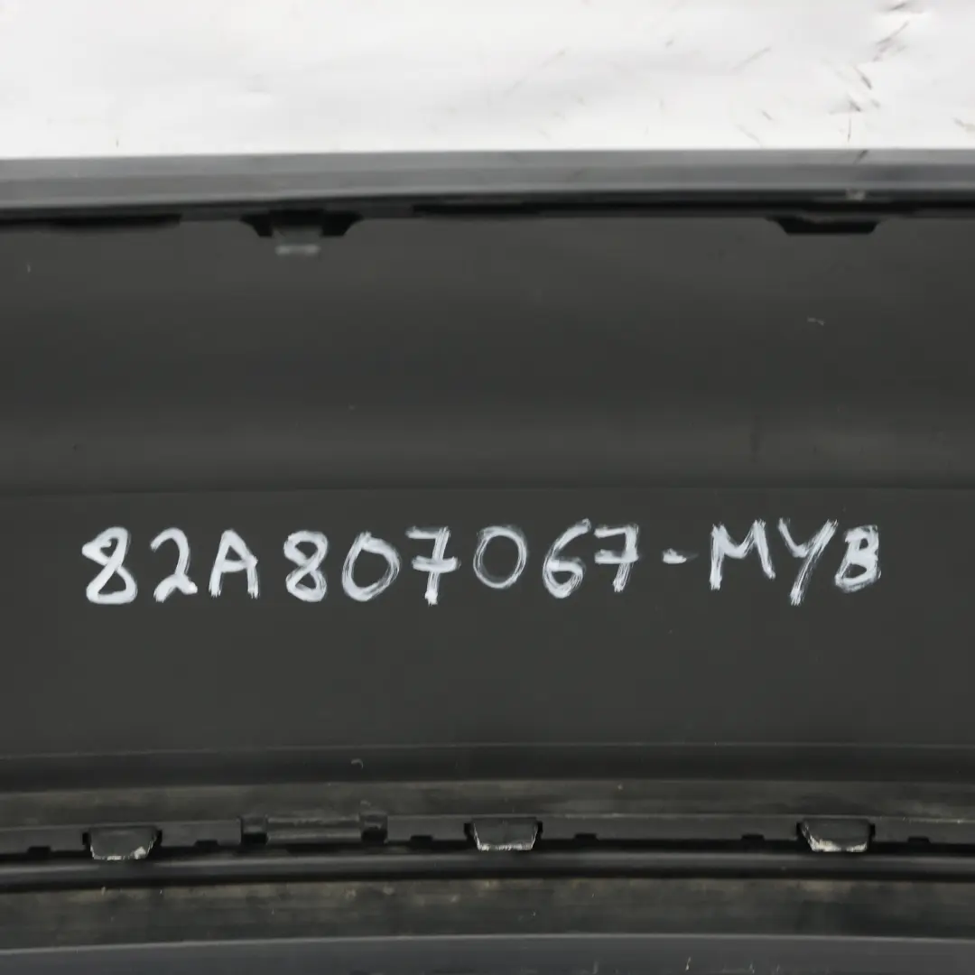 Zderzak Tylny Bez PDC Czarny Mythical Black Metallic - Y9T do Audi A1 GB o numerze 82A807067 Audi A1 GB Zderzak Tylny Bez PDC Czarny Mythical Black Metallic - Y9T - SKU 82A807067-MYB - Numer Części 82A807067