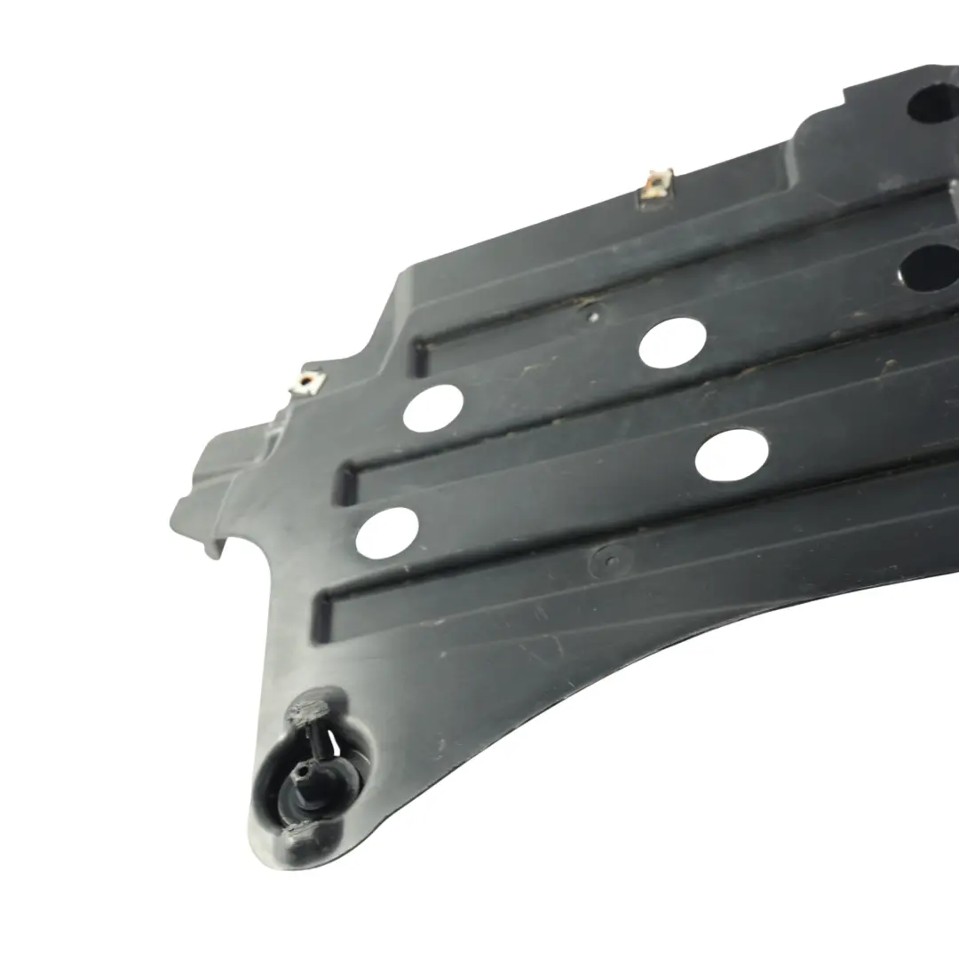 Osłona Podwozia Tylna Prawa do Audi A1 GB o numerze 82A825205A Audi A1 GB Osłona Podwozia Tylna Prawa - SKU 82A825205A - Numer Części 82A825205A