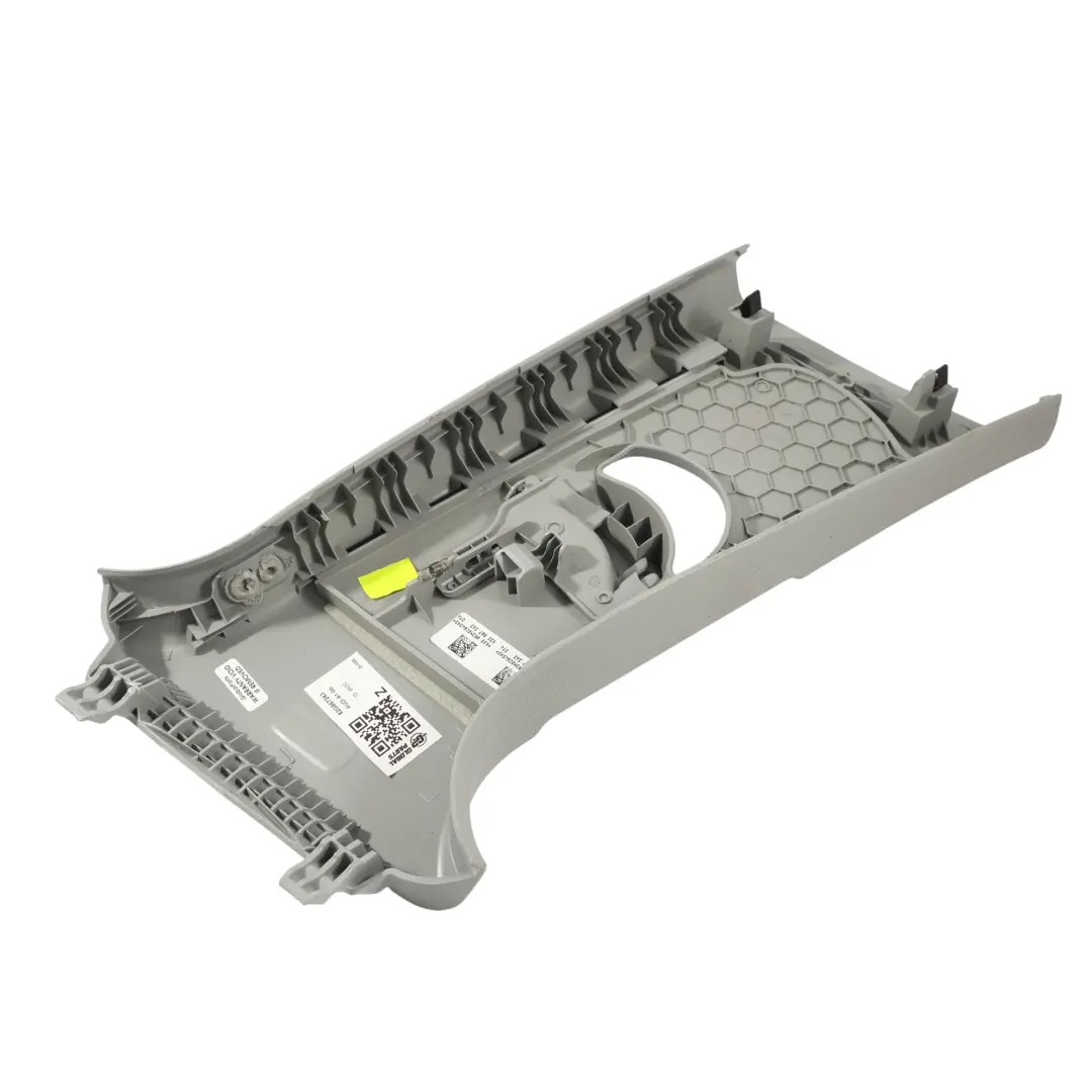 Moldura Interior Pilar B Panel Superior Izquierdo Gris para Audi A1 S1 GB con número de pieza 82G867243 Audi A1 S1 GB Moldura Interior Pilar B Panel Superior Izquierdo Gris - SKU 82G867243 - Número de pieza 82G867243