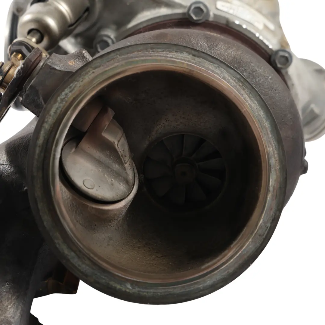 Turbosprężarka JCW B48D B48A20B Benzyna do Mini F56 o numerze 8629966 Mini F56 Turbosprężarka JCW B48D B48A20B Benzyna - SKU 8629966 - Numer Części 8629966