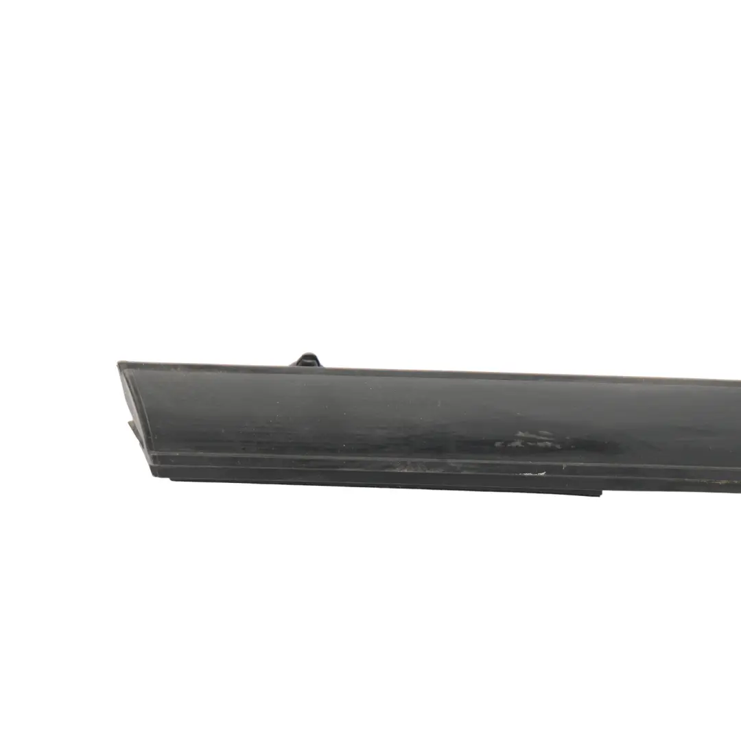 Door Window Outer Weatherstrip Front Right O/S to Ford Fiesta Mk7 with Part number 8A61-B20562-AK Ford Fiesta Mk7 Door Window Outer Weatherstrip Front Right O/S - SKU 8A61-B20562-AK - Part number 8A61-B20562-AK