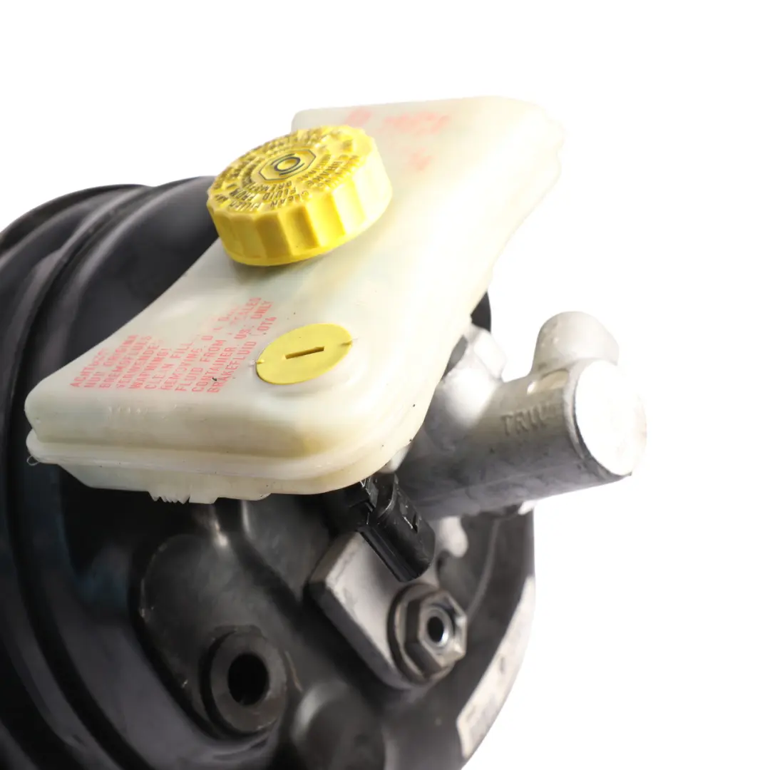 Audi RS4 B7 Brake Servo Master Cylinder 4.2 FSI BNS Petrol Engine - SKU 8E0612105AD - Part number 8E0612105AD