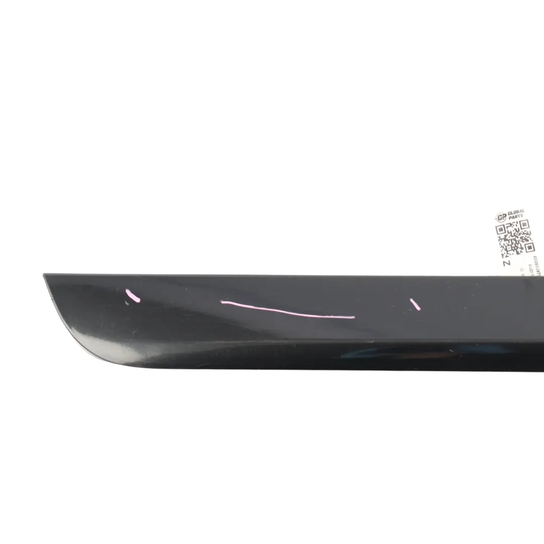Moldura Inferior Puerta Trasera Derecha Negro Phantom Z9Y para Audi A4 B7 con número de pieza 8E0853970 Audi A4 B7 Moldura Inferior Puerta Trasera Derecha Negro Phantom Z9Y - SKU 8E0853970-PHB - Número de pieza 8E0853970