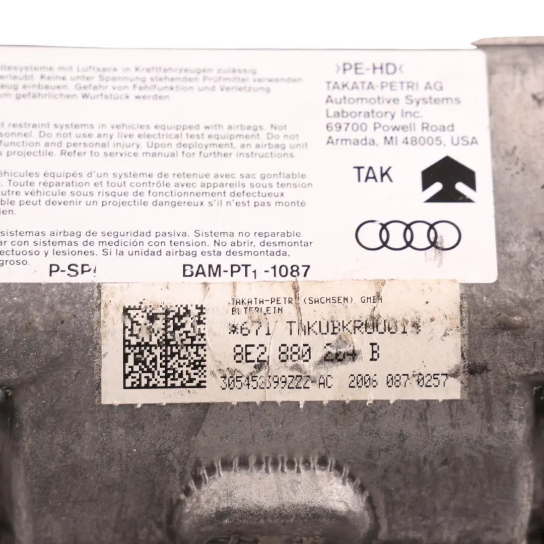 Audi A4 B7 Passenger Dashboard Air Unit Module Front Left N/S - SKU 8E2880204B - Part number 8E2880204B