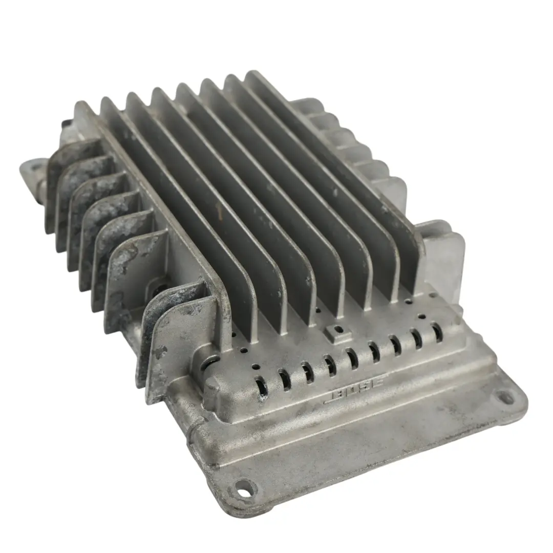 BOSE Premium Audio Sound System Verstärker Modul für Audi A4 B7 Cabrio mit Teilenummer 8H0035223C Audi A4 B7 Cabrio BOSE Premium Audio Sound System Verstärker Modul - SKU 8H0035223C - Teilenummer 8H0035223C