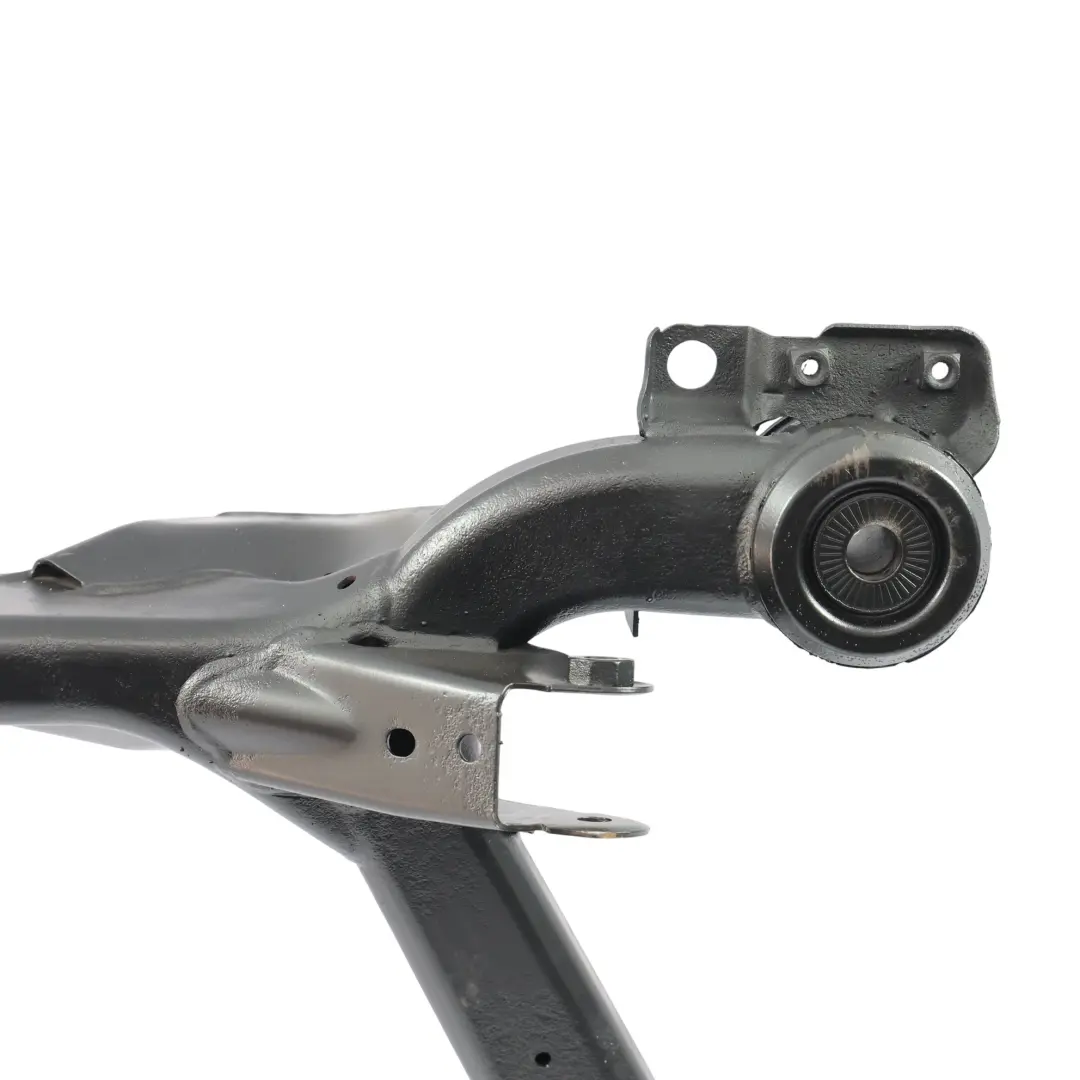 Audi A4 S4 B7 Quattro Soporte Subchasis Suspensión Eje Trasero - SKU 8H0505235E - Número de pieza 8H0505235E