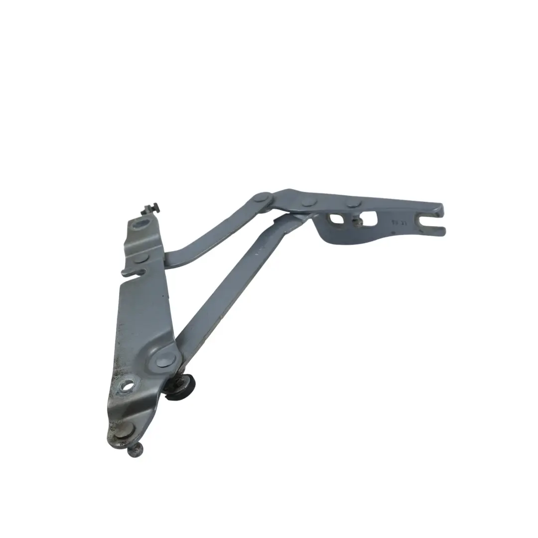 Hinge Boot Lid Tailgate Left N/S Avus Silver - Y7J to Audi A4 B7 Rear with Part number 8H0827301A Audi A4 B7 Rear Hinge Boot Lid Tailgate Left N/S Avus Silver - Y7J - SKU 8H0827301A-AVS - Part number 8H0827301A