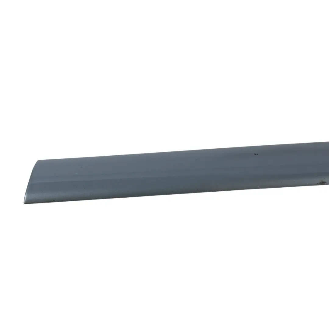Moldura Puerta Trasera Izquierda para Audi A4 B7 Cabrio S-Line con número de pieza 8H0853983 Audi A4 B7 Cabrio S-Line Moldura Puerta Trasera Izquierda - SKU 8H0853983-1 - Número de pieza 8H0853983
