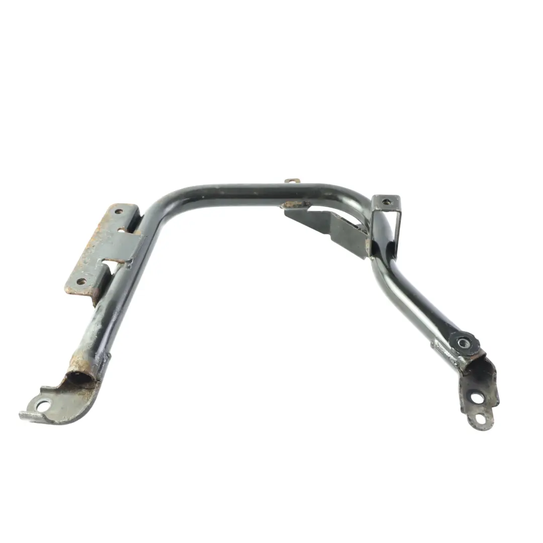 8K A5 S5 8T AdBlue Tank Halterahmen Halterung für Audi A4 S4 mit Teilenummer 8K0131979C Audi A4 S4 8K A5 S5 8T AdBlue Tank Halterahmen Halterung - SKU 8K0131979C - Teilenummer 8K0131979C