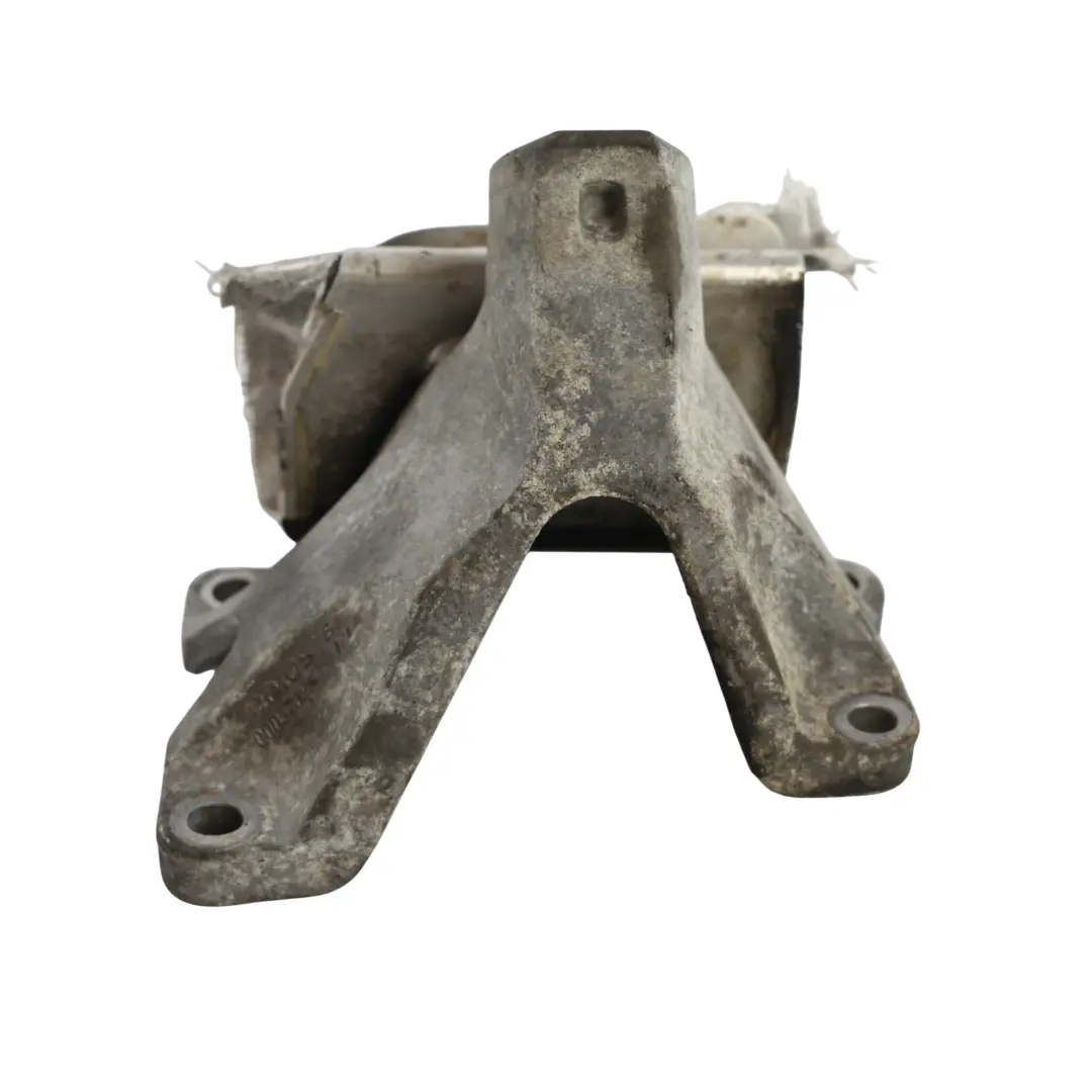8F Wspornik Poduszki Silnika Lewy do Audi A4 S4 B8 A5 S5 8T S5 o numerze 8K0199307BF Audi A4 S4 B8 A5 S5 8T S5 8F Wspornik Poduszki Silnika Lewy - SKU 8K0199307BF - Numer Części 8K0199307BF