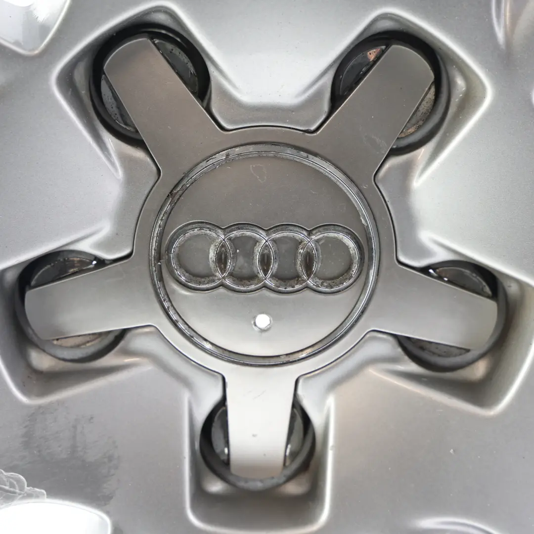 Audi A4 B8 A5 8T Jante argentée en alliage 17" ET:45 7,5J 8K0601025B - SKU 8K0601025B-2 - Numéro de pièce 8K0601025B-2