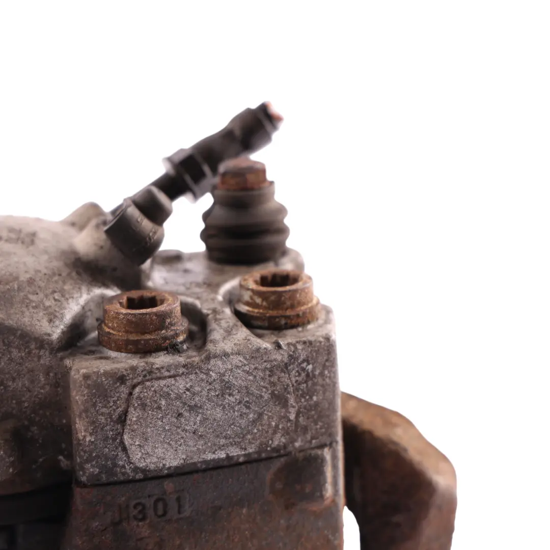 Bremssattel Halter Vorne Rechts für Audi Q5 8R mit Teilenummer 8K0615124D Audi Q5 8R Bremssattel Halter Vorne Rechts - SKU 8K0615124D - Teilenummer 8K0615124D