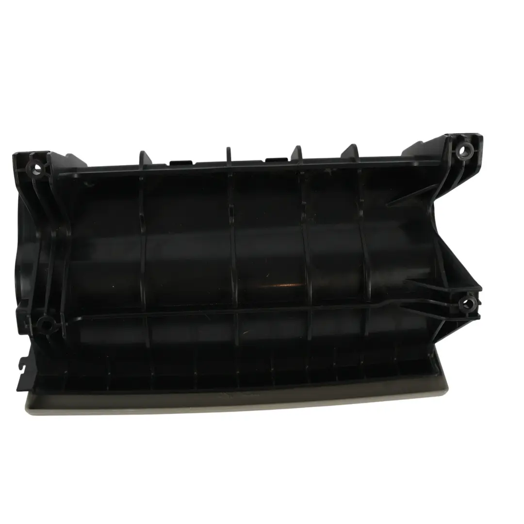 Vano Portaoggetti Sedile Anteriore Destro per Audi A3 8P con numero di parte 8P0881578 Audi A3 8P Vano Portaoggetti Sedile Anteriore Destro - SKU 8P0881578-1 - Numero di parte 8P0881578